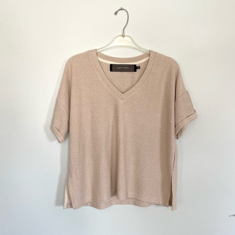 NWOT Code x Mode Knit V-Neck Shirt